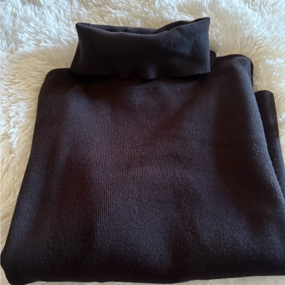 Wonderly Charcoal Knit Sweater